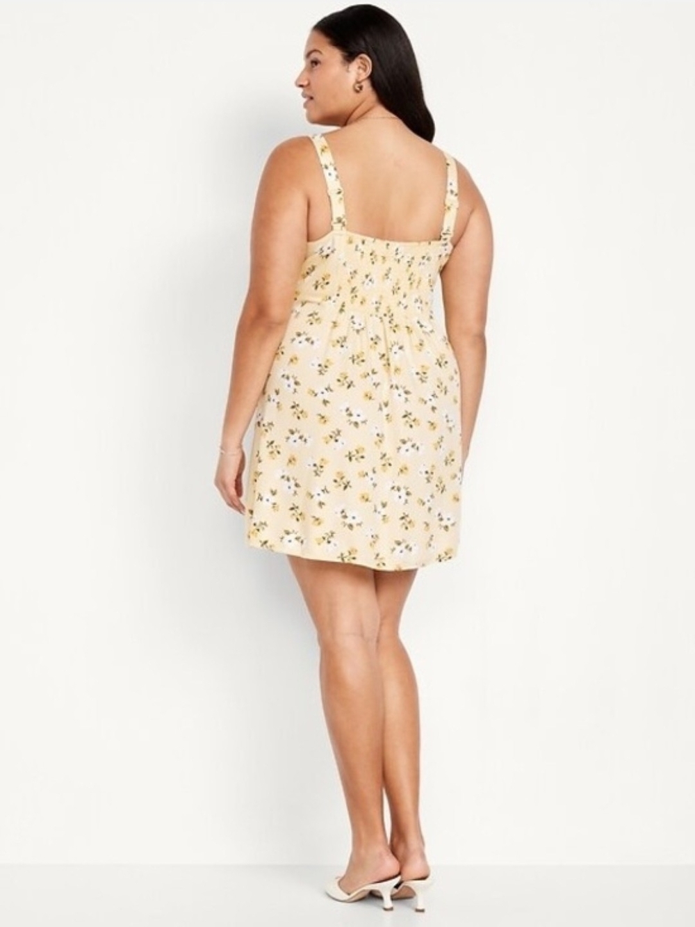 Old Navy Fit & Flare Smocked Back Floral Dress XL Petite - Picture 2 of 9